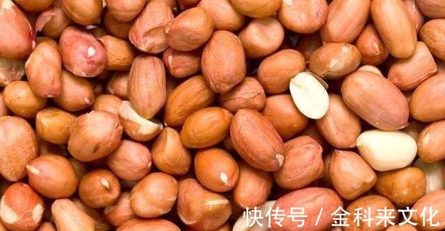 炖猪蹄不要只会焯水,焯水前多做2步,猪蹄软烂入味还不腥