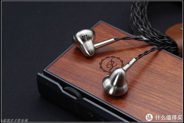 bell|流氓才子伴乐谈 篇二十九:【最后一代奥特曼?】钛铃PLUS试玩手记