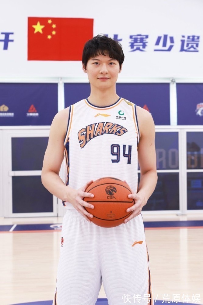李春江|CBA“名宿”,一场球没打,就成队长,或可率队胜周琦