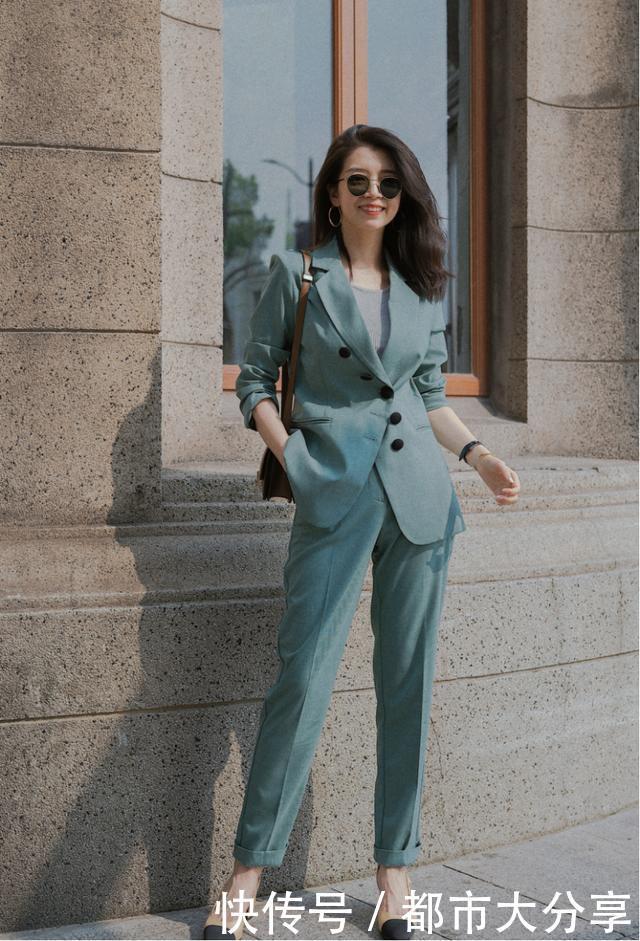 选择|真正会打扮的女人,秋天穿西装不会配阔腿裤,看看三木就明白了