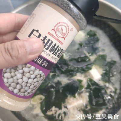 裙带菜豆腐汤|用裙带菜豆腐汤 可以勾住家人的胃