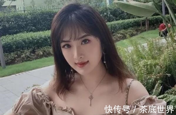 海报|《中餐厅5》海报站位有点意思,姚安娜站最后一排,展露真实咖位