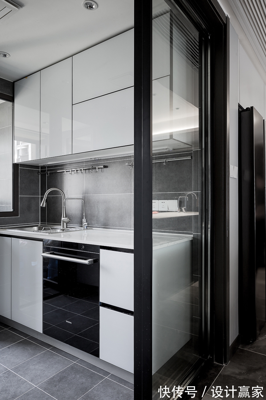 黑白灰|120㎡现代三居，经典时尚黑白灰，优雅中透出质感