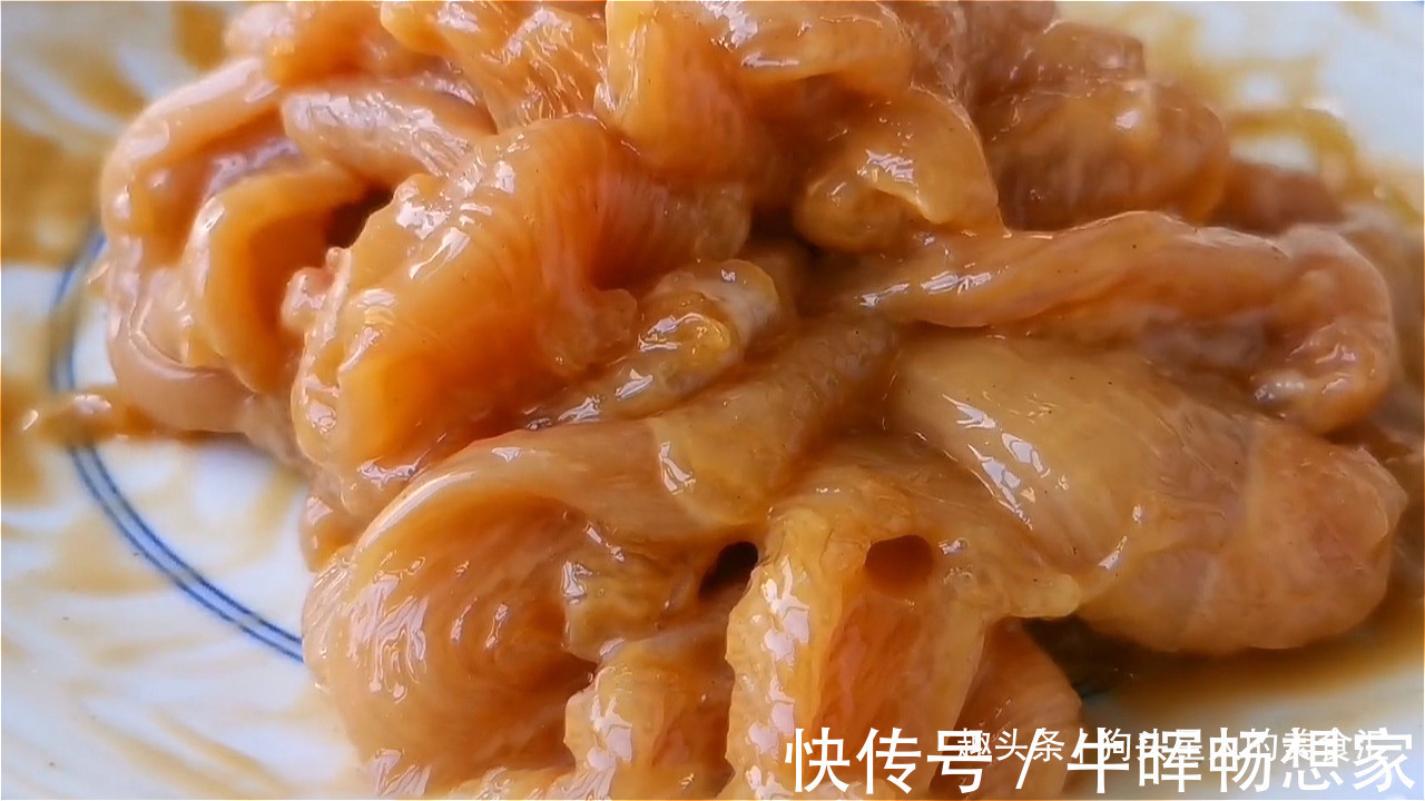 鲜嫩|以后鸡胸肉就这样吃,孩子最喜欢,不炒不炸,酸爽开胃,鲜嫩营养