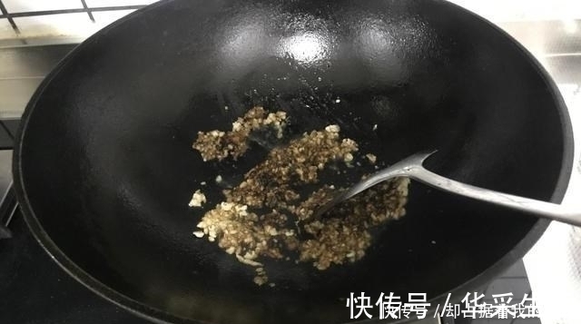 自律|闺蜜坚持吃轻断食晚餐,一个月轻松掉称8斤,真自律,难怪身材好
