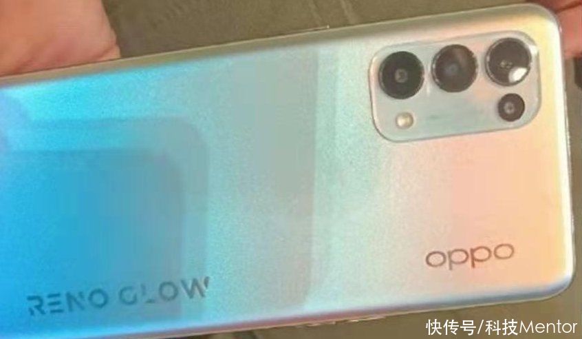 登场|OPPO Reno5新品手机真机亮相，代言人周冬雨登场