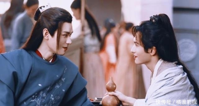 男孩 觉得张哲瀚眼熟,原来是当年的“旺仔男孩”,高颜值从小就有了