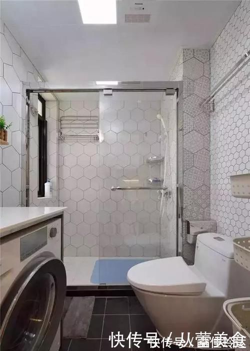 阳台|买80㎡顶楼被同事嘲笑,看到我家大阳台改花园餐厅,天天来串门