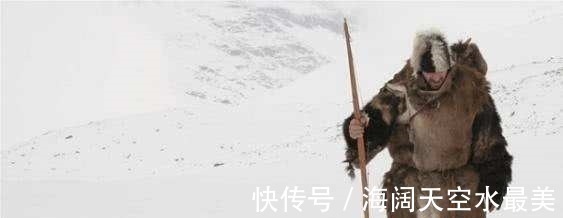 考古专家#亚美尼亚发现最古老的皮鞋,为何里面塞草,这是一种大智慧