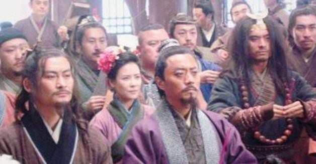 隐藏|宋江临死之前,为何骗李逵喝下毒酒?只为隐藏他心中一个天大秘密