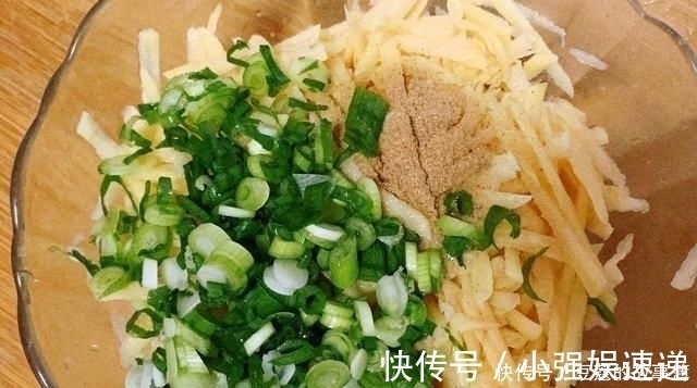 黏液蛋白|我家用土豆做它，上锅一蒸，松软入味，两天必做一次，老妈特爱吃