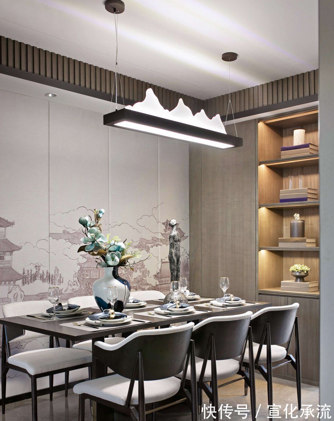 摆件|当诗意遇见新中式,142㎡最美之家,一入户,客厅就足够惊艳到你