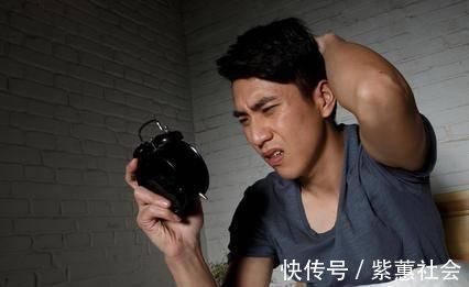 神农本草经|晚上失眠多梦睡不着？医生：枸杞水中放几片“它”，一觉睡到天亮