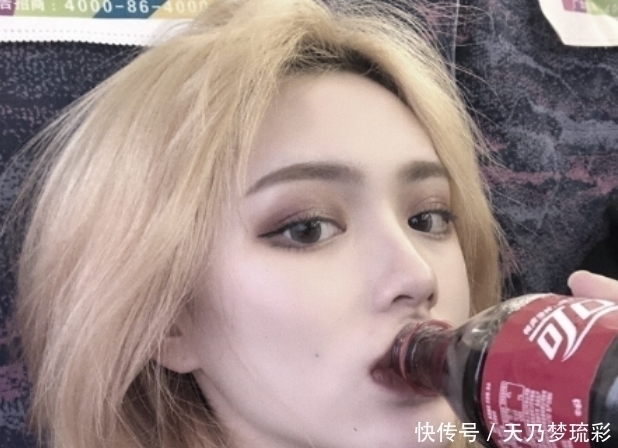 校花|女生“塌鼻子”太难看坚持3动作,逆袭“水滴鼻”,校花都在偷偷学