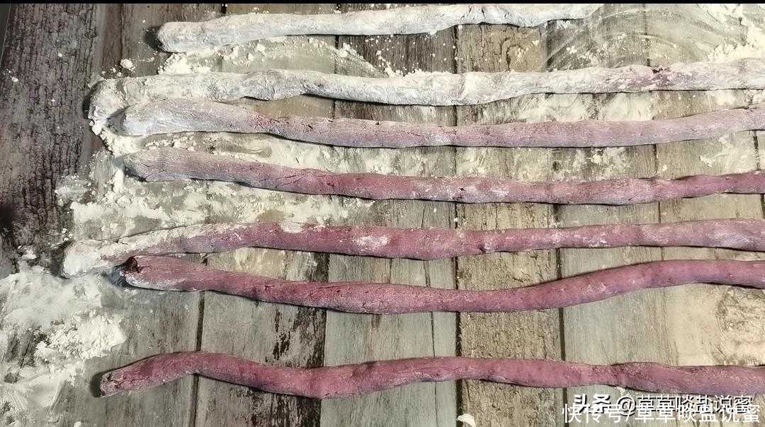 无色素|比鲜芋仙还实在的芋圆，纯天然无色素，芋香浓郁，配方比例很详细