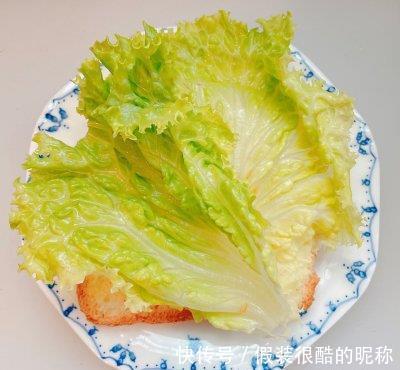 奶油|虾仁厚蛋开放三明治