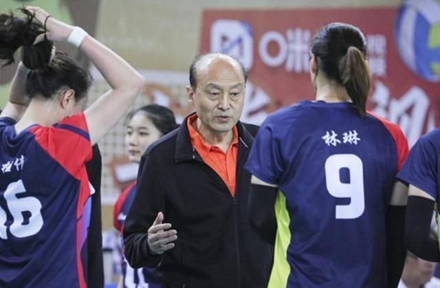 王寶泉|安家杰接任郎平,中國女排沖擊世界冠軍,世錦賽不出成績就下課