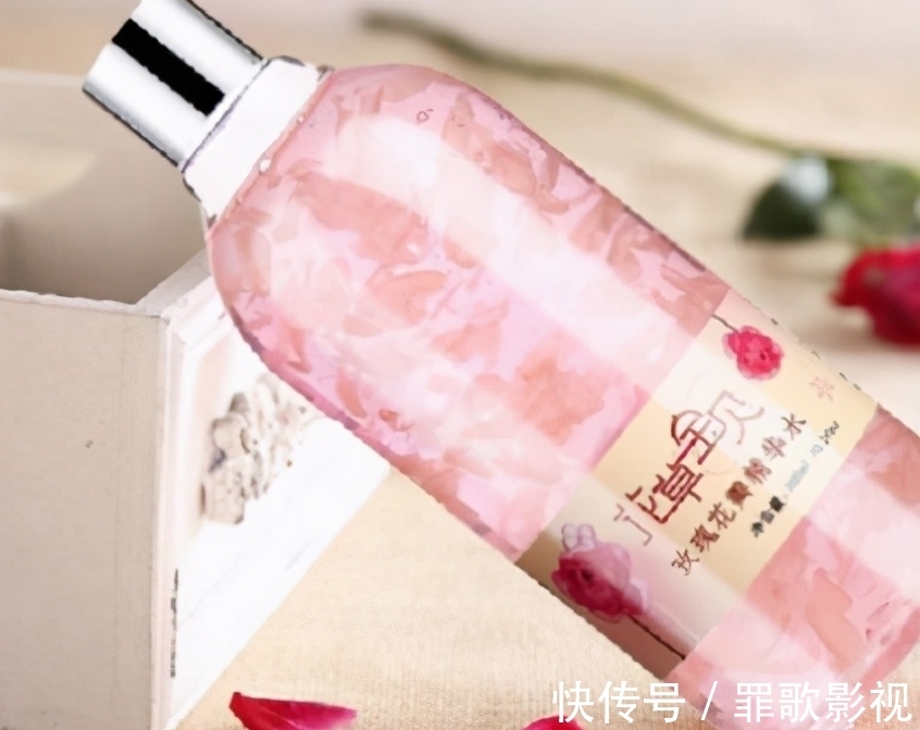 平价|平价好用的补水爽肤水推荐:用来湿敷都不心疼,总有一款适合你