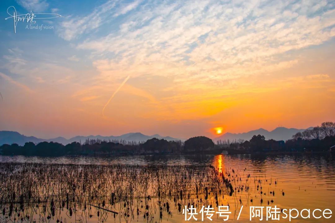 散步|西湖风景一年四季都很美，那么什么时间，哪些地方最适合散步呢？