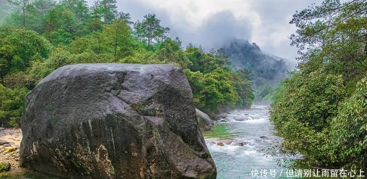 德兴大茅山，天然的避暑胜地，山下还藏着一个“彩虹童话村”