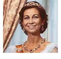 红宝石 索菲亚的红宝石首饰好美,不光格蕾丝有戴过,连赫本也有类似的