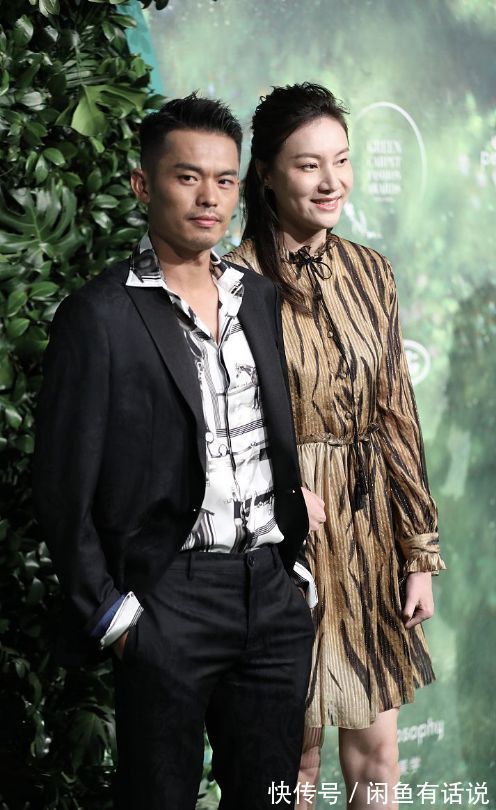 穿搭|谢杏芳两口子同框,穿“虎纹裙”胖了不少,林丹身材倒保持得不错