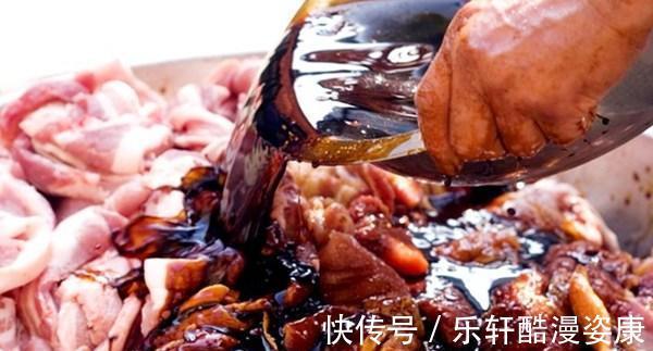 没地熏腊肉,试试酱油肉吧,简单2步就完成,色泽红亮比腊肉还香