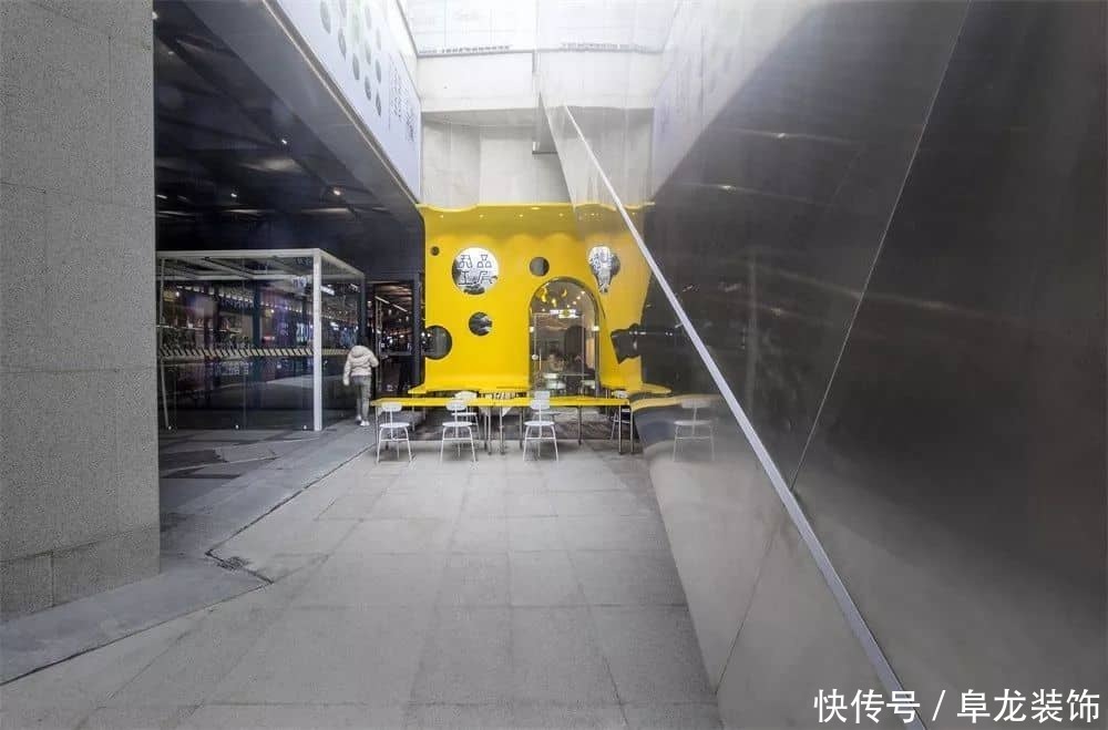 柠檬黄|【甜品店空间设计】柠檬黄奇异空间设计