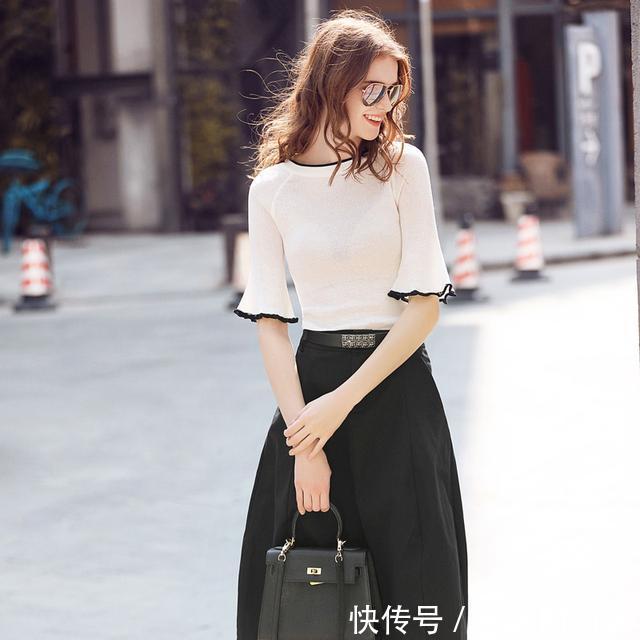 简约|气质加上我推荐的T恤,那就是完美的穿着