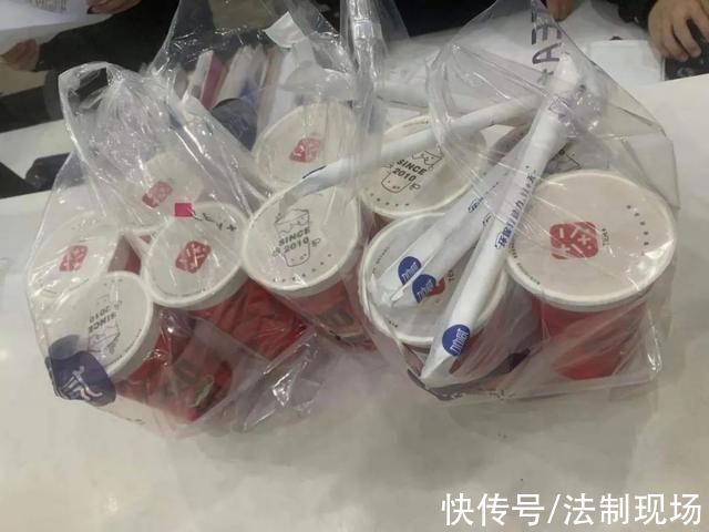 义乌市公安局稠城派出所|义乌姑娘给派出所送来10杯奶茶，十分甜!