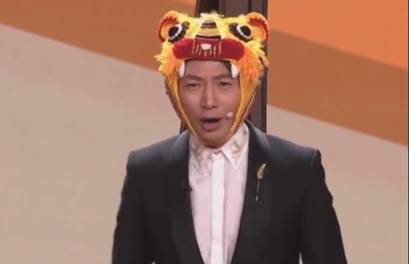 |撒贝宁嘴瓢成春晚最佳看点,被评为搞笑大师,比小品还好看