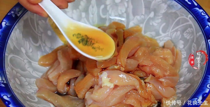 油腻|吃了30年小酥肉,原来用此肉这么香,比猪肉更实惠,鲜嫩不油腻