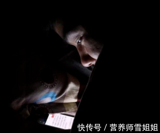 超标|一旦出现4种迹象,说明血脂“超标”了,需给血管“洗洗澡”了