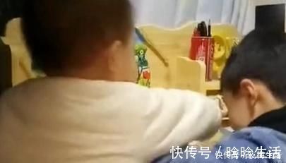 宝宝|哥哥被父母凶,弟弟上来保护安慰,画面真是太暖心了