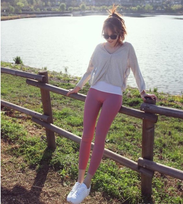 充满|打底裤充满无限活力,优雅显瘦有气质