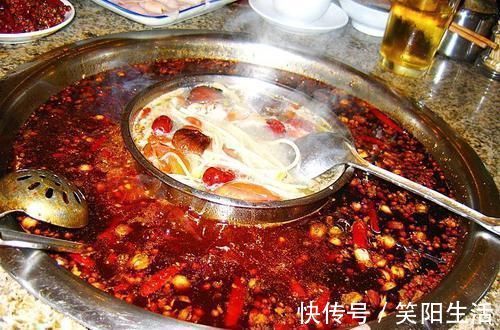 痛风|尿酸高的人不想痛风发作,4种食物尽早拉黑,别挑战身体极限!