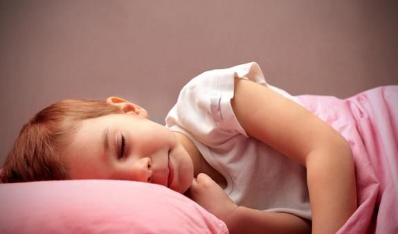 男孩|10岁男孩身高已有1.55米,儿科医生:爱吃这个很棒,家长多学学