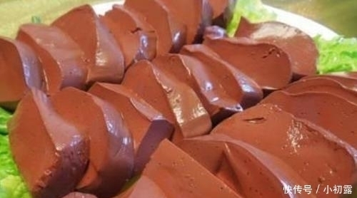 吃猪血拉出黑便, 是在排毒吗 专家终于说实话了, 早知早健康!