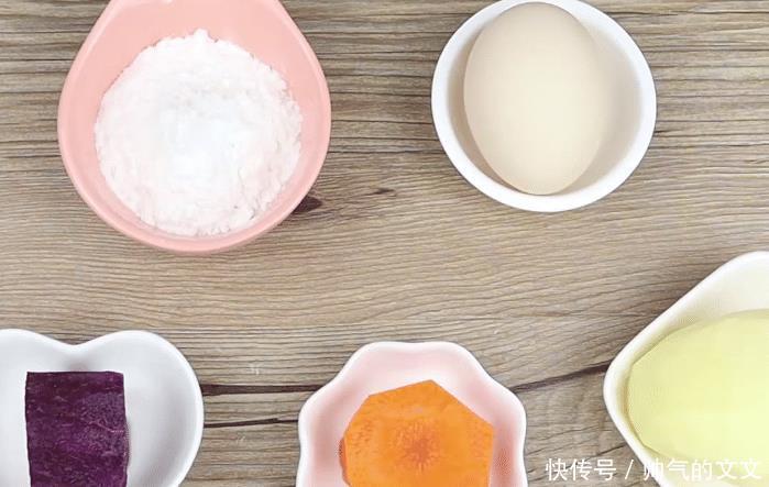 孩子爱吃的土豆紫薯糯米饼,烹饪简单,甜香营养,吃一次念念不忘