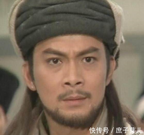 萧峰|天山童姥VS萧峰,童姥能否一招秒杀萧峰?