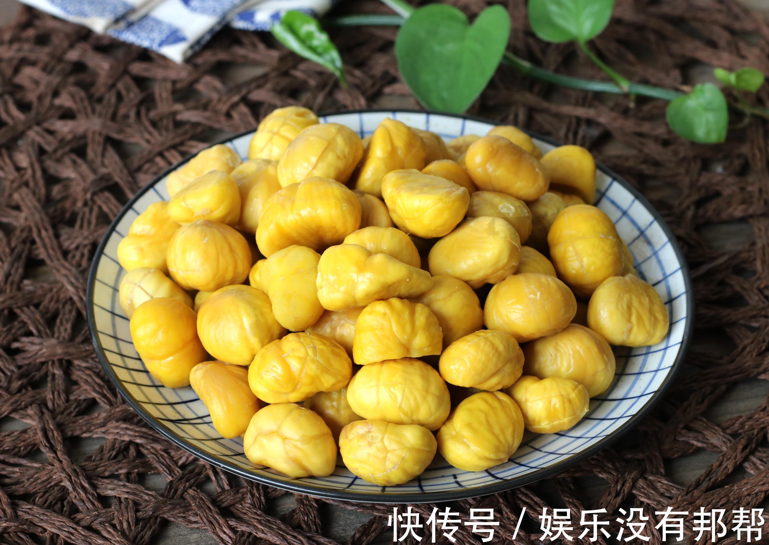 板栗|板栗剥皮,这方法真好用,我家每年都剥很多,冬天吃特省事