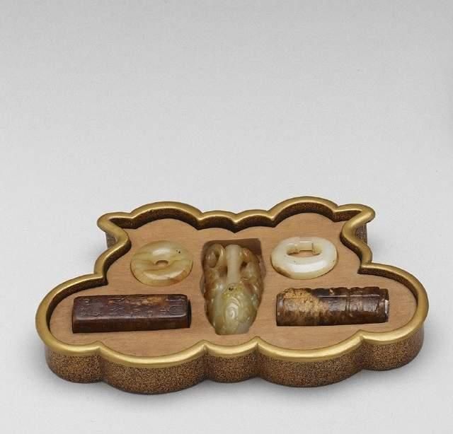 制作|马未都:乾隆皇帝玩过的百宝盒,估价4.6个亿,顶级制作工艺