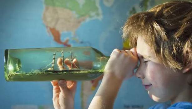 学霸|调查表明有这4个特征的孩子,都是潜在“学霸”,父母别忽视