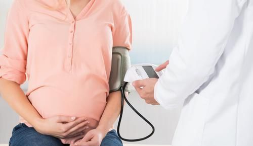 越来越多产妇不愿产检，真是因为“贵”吗？95后孕妈吐露实情