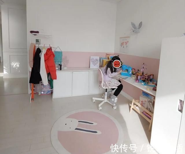 房子|闺蜜花重金买下顶楼的房子,赠送的18㎡露台太美了,恨不得天天去