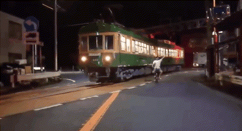 电车迷|被日本电车迷攻击的外国人,成为了日推上最火的网红