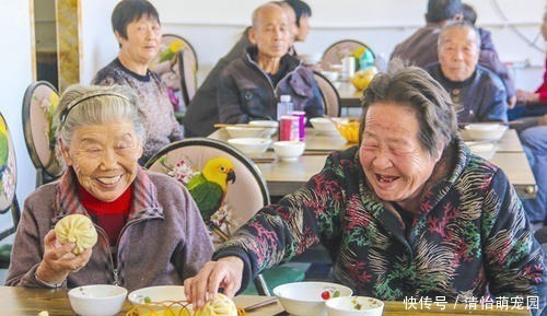 寿命|晚饭决定寿命?不吃晚饭真的能长寿吗?听90岁老人说,太有道理了!