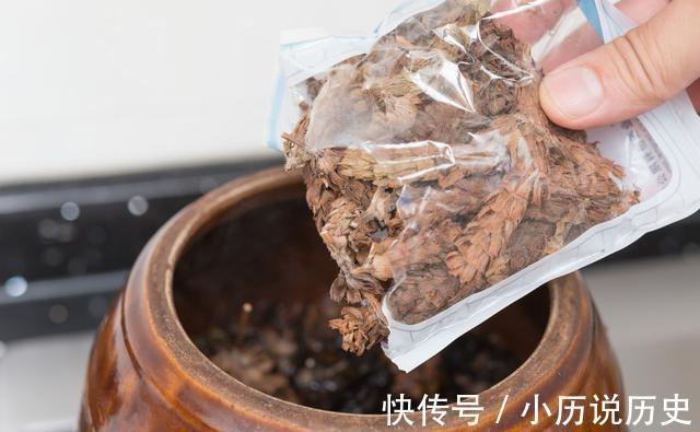 中药|药酒变“毒酒”,一杯药酒致15人肾衰竭,3类中药别用来泡酒
