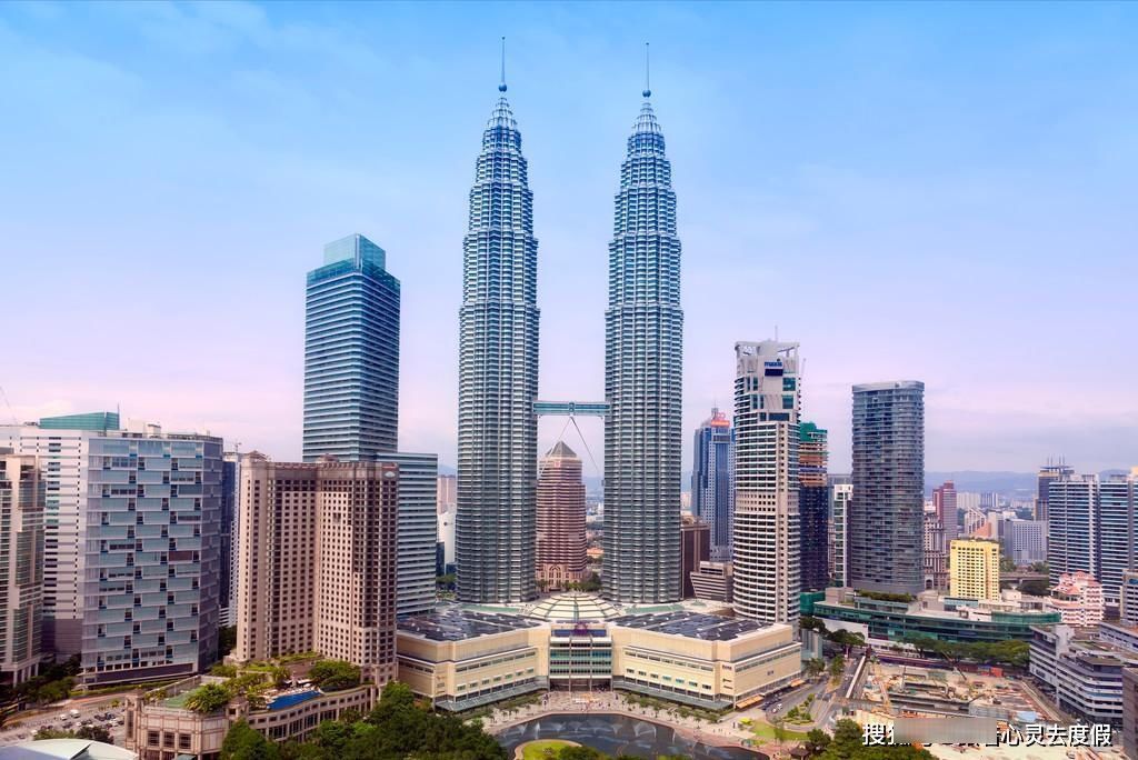 马来西亚最高楼，由中企承建，高452米，两三天建一层，震惊世界