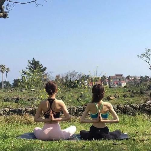 大长腿|“100万粉丝”的健身女神,身材果然不一般...